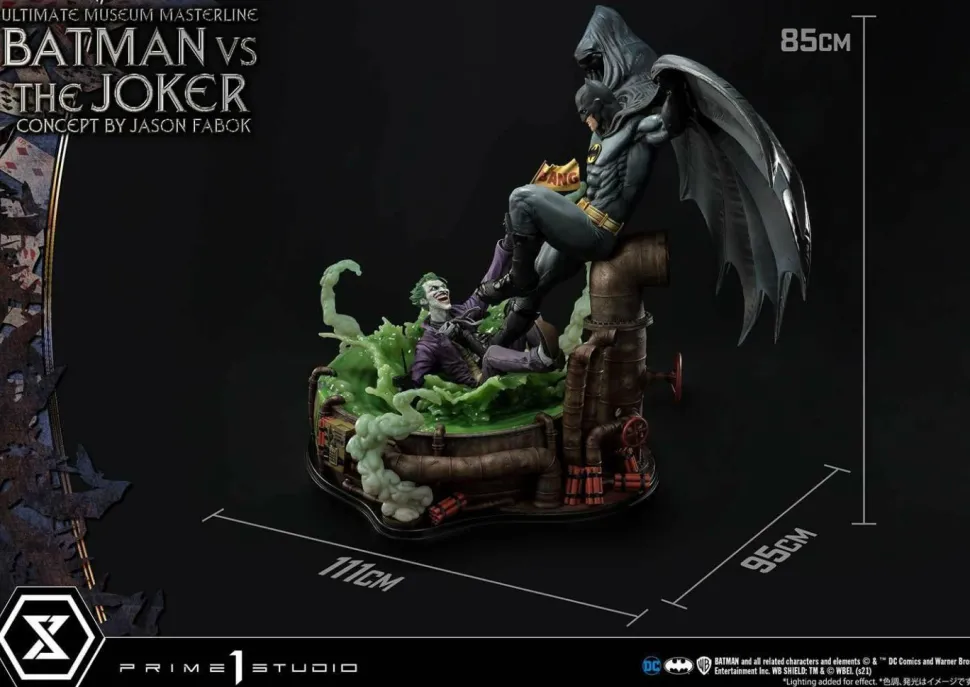 Batman - Batman vs The Joker 1/3 Scale Statue