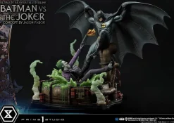 Batman - Batman vs The Joker 1/3 Scale Statue