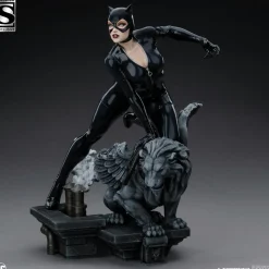 Batman - Catwoman 1/4 Scale Maquette Statue