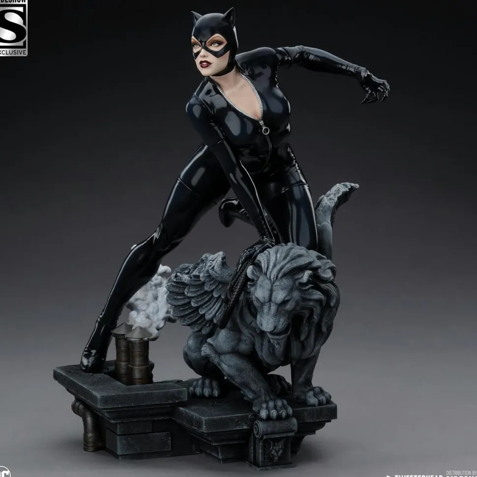 Batman - Catwoman 1/4 Scale Maquette Statue
