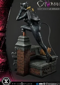 Batman - Catwoman 1/3 Scale Statue by Lee Bermejo