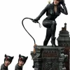 Batman - Catwoman Deluxe 1/3 Scale Statue by Lee Bermejo