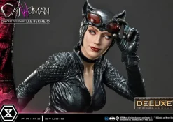 Batman - Catwoman Deluxe 1/3 Scale Statue by Lee Bermejo