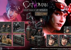 Batman - Catwoman Deluxe 1/3 Scale Statue by Lee Bermejo