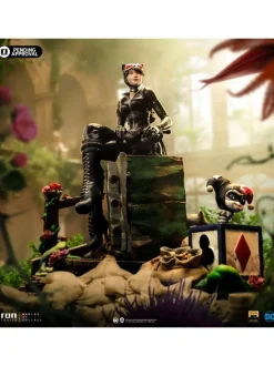 Batman - Catwoman (Gotham City Sirens) Deluxe 1/10th Scale Statue