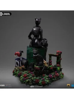 Batman - Catwoman (Gotham City Sirens) Deluxe 1/10th Scale Statue