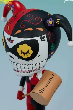 Batman - Harley Quinn Calavera 8” Vinyl Figure by Jose Pulido