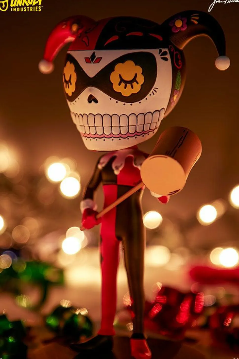 Batman - Harley Quinn Calavera 8” Vinyl Figure by Jose Pulido