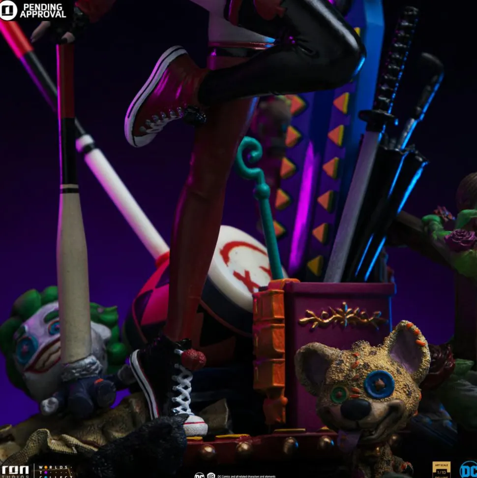 Batman - Harley Quinn (Gotham City Sirens) Deluxe 1/10th Scale Statue