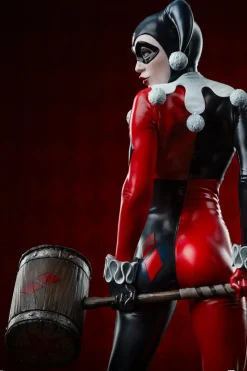 Batman - Harley Quinn: Hell on Wheels (Comic Variant) Premium Format Statue