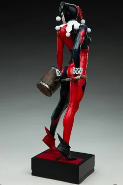 Batman - Harley Quinn: Hell on Wheels (Comic Variant) Premium Format Statue