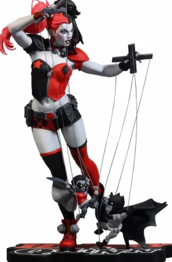 Batman - Harley Quinn Red, White & Black by Emanuela Lupacchino 1/10th Scale Statue