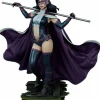 Batman - Huntress Premium Format Statue