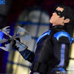 Batman - Nightwing One:12 Collective 1/12th Scale Action Figure