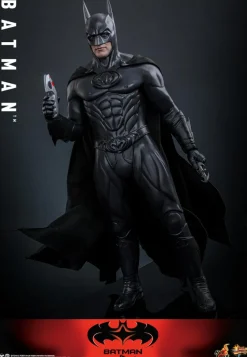 Batman & Robin (1997) - Batman 1/6th Scale Hot Toys Action Figure