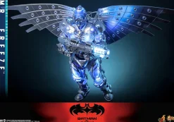 Batman & Robin (1997) - Mr. Freeze (Deluxe Version) 1/6th Scale Hot Toys Action Figure