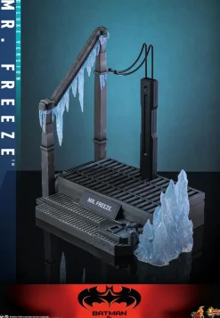 Batman & Robin (1997) - Mr. Freeze (Deluxe Version) 1/6th Scale Hot Toys Action Figure