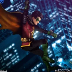 Batman - Robin (Damian Wayne) One:12 Collective 1/12th Scale Action Figure