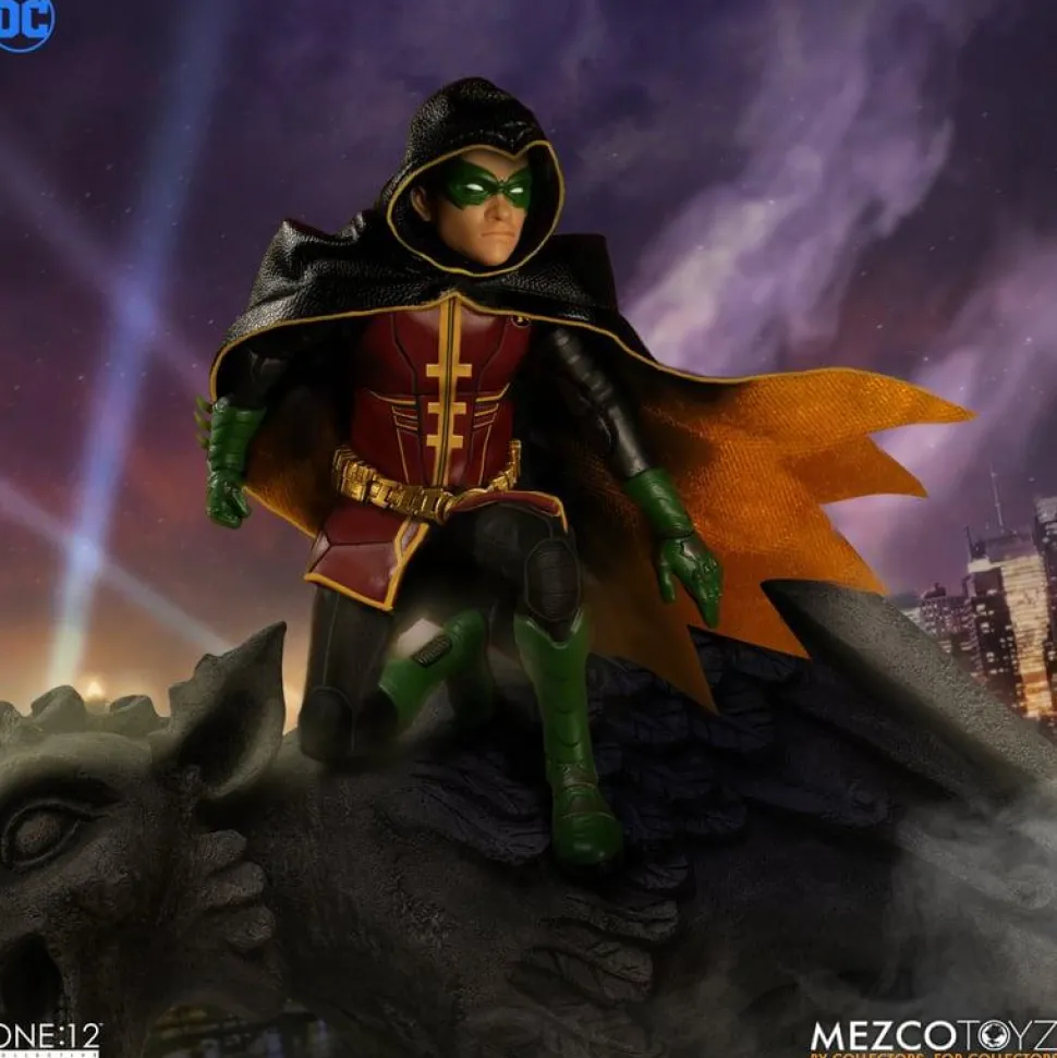 Batman - Robin (Damian Wayne) One:12 Collective 1/12th Scale Action Figure