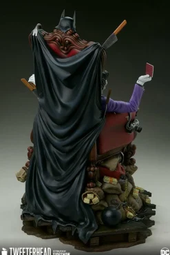Batman - The Joker Deluxe 1/6th Scale Maquette Statue