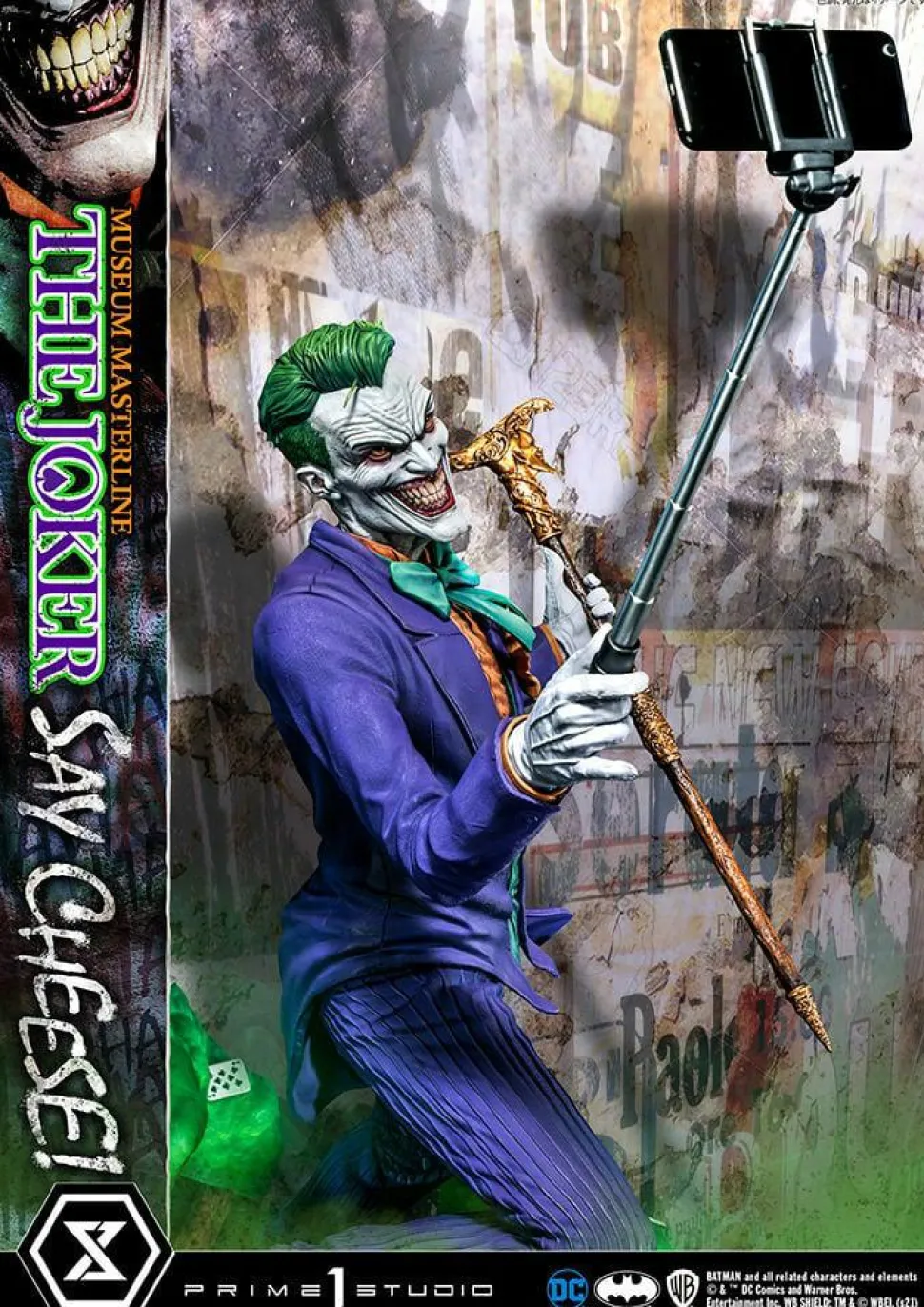 Batman - The Joker “Say Cheese” 1/3 Scale Statue