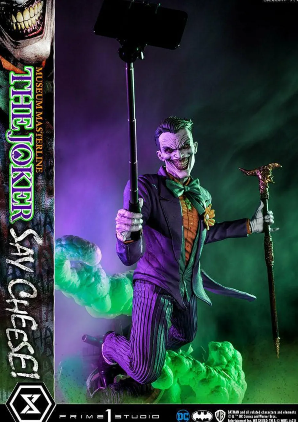 Batman - The Joker “Say Cheese” 1/3 Scale Statue