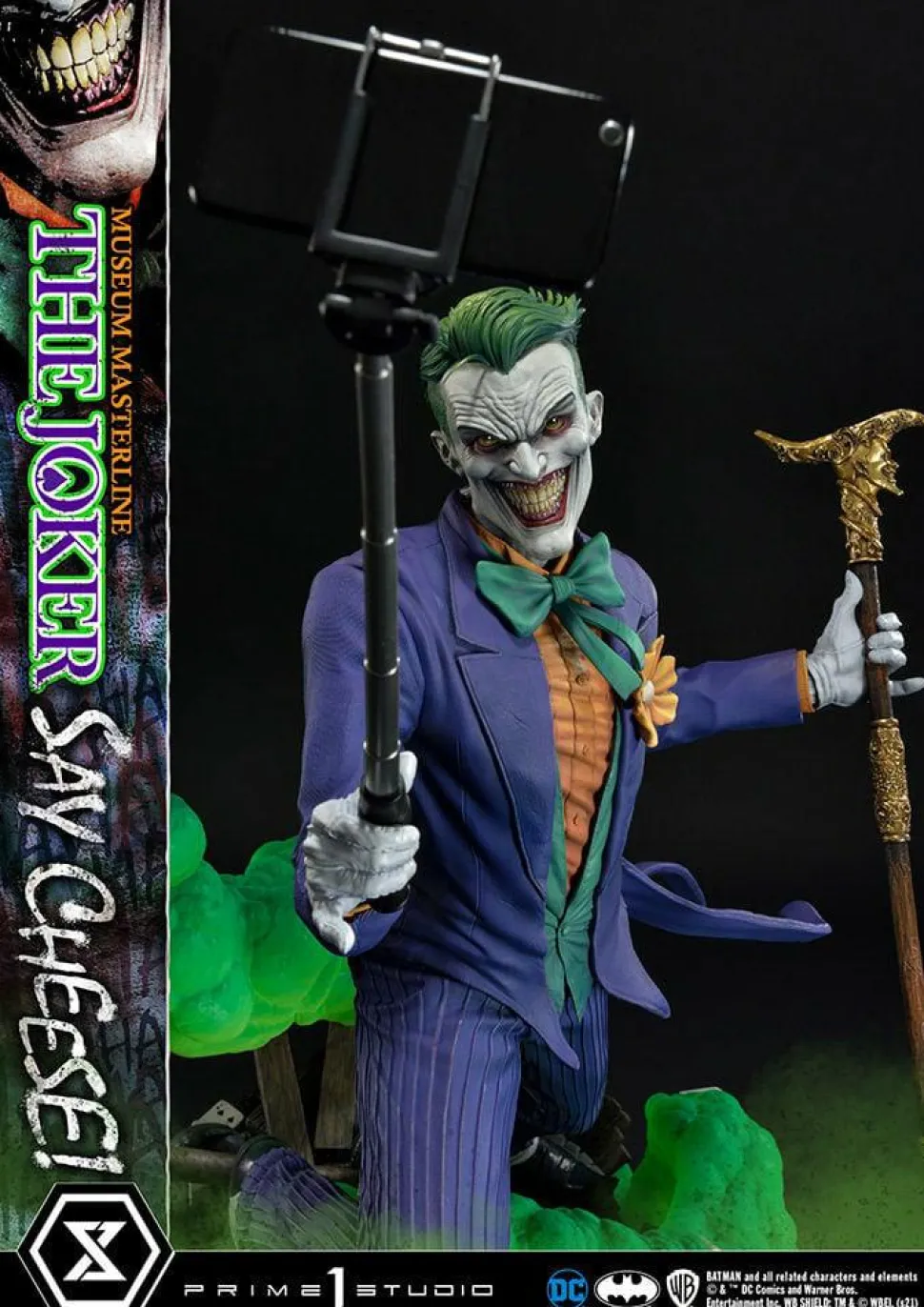 Batman - The Joker “Say Cheese” 1/3 Scale Statue