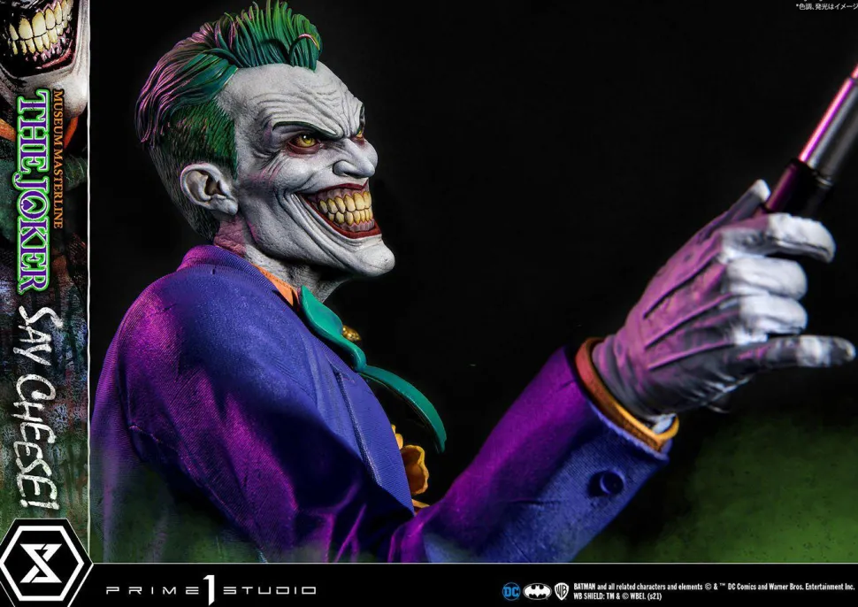 Batman - The Joker “Say Cheese” 1/3 Scale Statue