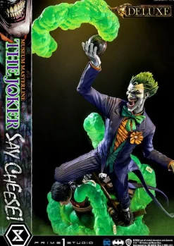 Batman - The Joker “Say Cheese” Deluxe 1/3 Scale Statue