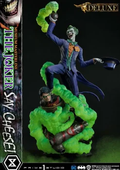 Batman - The Joker “Say Cheese” Deluxe 1/3 Scale Statue