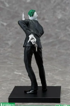 Batman - The Joker 1/10th Scale ArtFX Statue (The New 52)