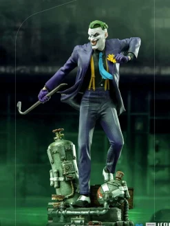 Batman - The Joker 1/10th Scale Statue