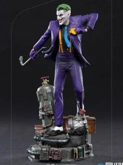 Batman - The Joker 1/10th Scale Statue