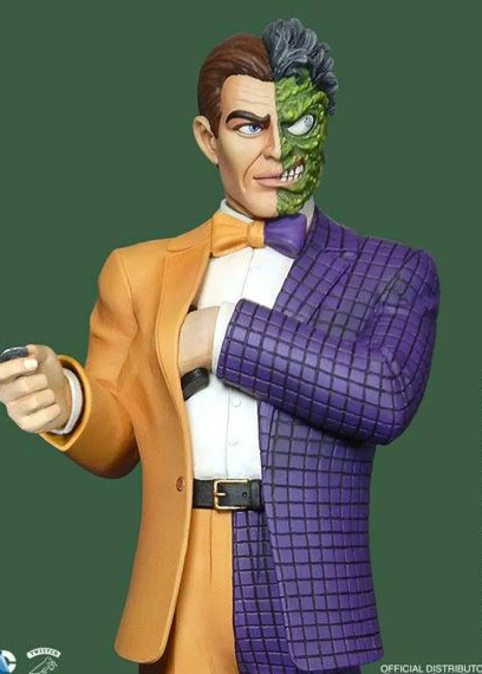 Batman - Two Face Classic Maquette 14" Statue