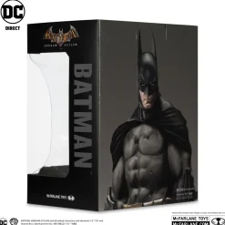 Batman: Arkham Asylum - Batman Cowl 1/3rd Scale Replica PVC Statue
