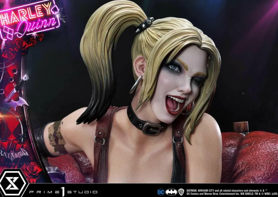 Batman: Arkham City - Harley Quinn Deluxe 1/3 Scale Statue