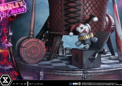 Batman: Arkham City - Harley Quinn Deluxe 1/3 Scale Statue