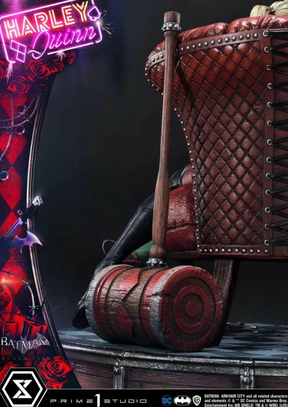 Batman: Arkham City - Harley Quinn 1/3 Scale Statue