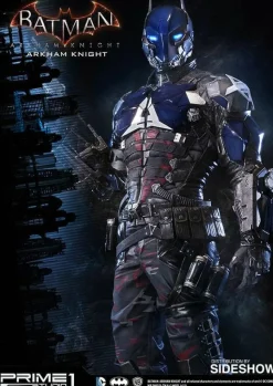 Batman: Arkham Knight - Arkham Knight 1:3 Scale Statue (Int Sales Only)