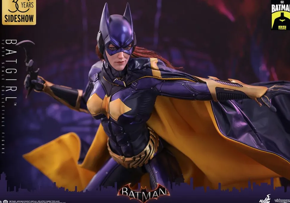 Batman: Arkham Knight - Batgirl (Purple & Gold Version) 1/6th Scale Hot Toys Action Figure