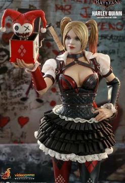 Batman: Arkham Knight - Harley Quinn 1/6th Scale Hot Toys Action Figure