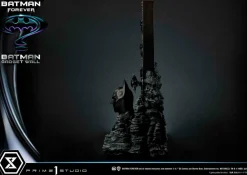 Batman Forever - Batman Gadget Wall 1/3 Scale Statue