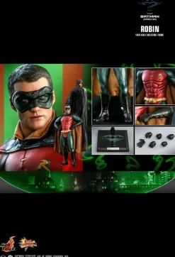 Batman Forever - Robin 1/6th Scale Hot Toys Action Figure