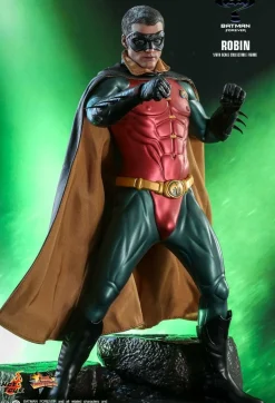 Batman Forever - Robin 1/6th Scale Hot Toys Action Figure