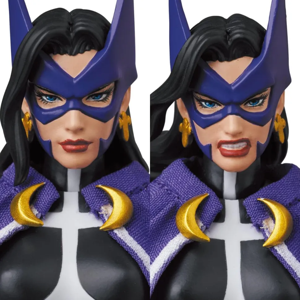 Batman: Hush - Huntress MAFEX 1/12th Scale Action Figure