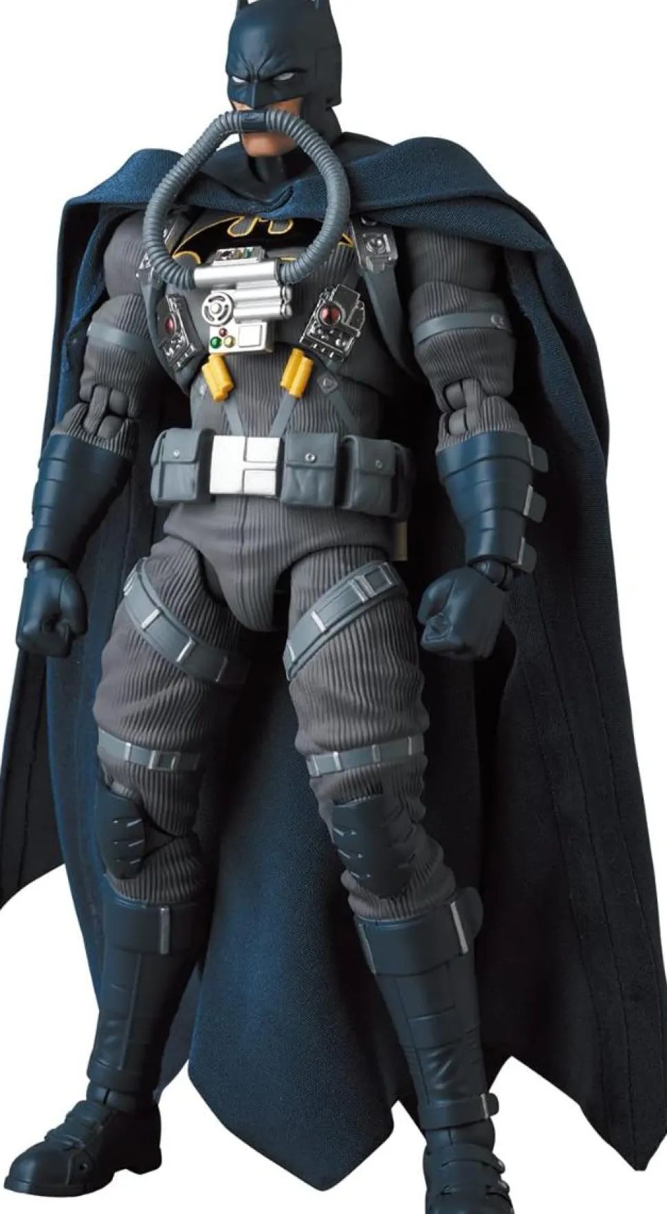 Batman: Hush - Stealth Jumper Batman MAFEX 1/12th Scale Action Figure