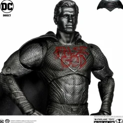 Batman v Superman: Dawn of Justice (2016) - Superman (False God) DC Multiverse Platinum Edition 7