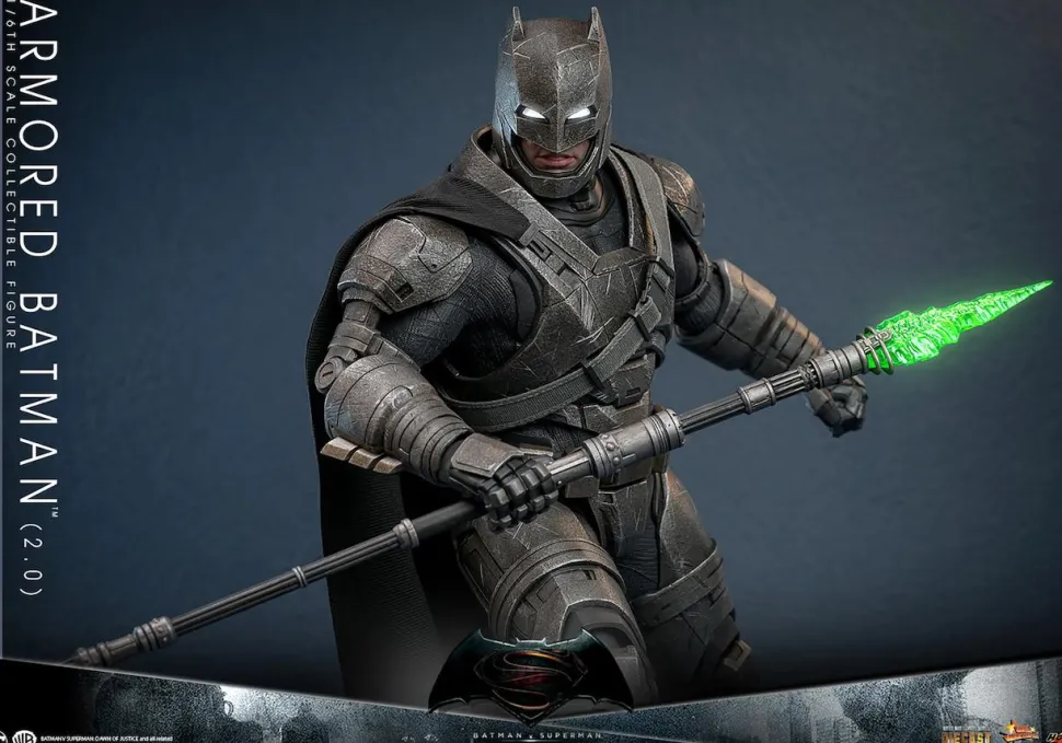 Batman v Superman: Dawn of Justice - Armored Batman (2.0) Deluxe Version 1/6th Scale Die-Cast Hot Toys Action Figure