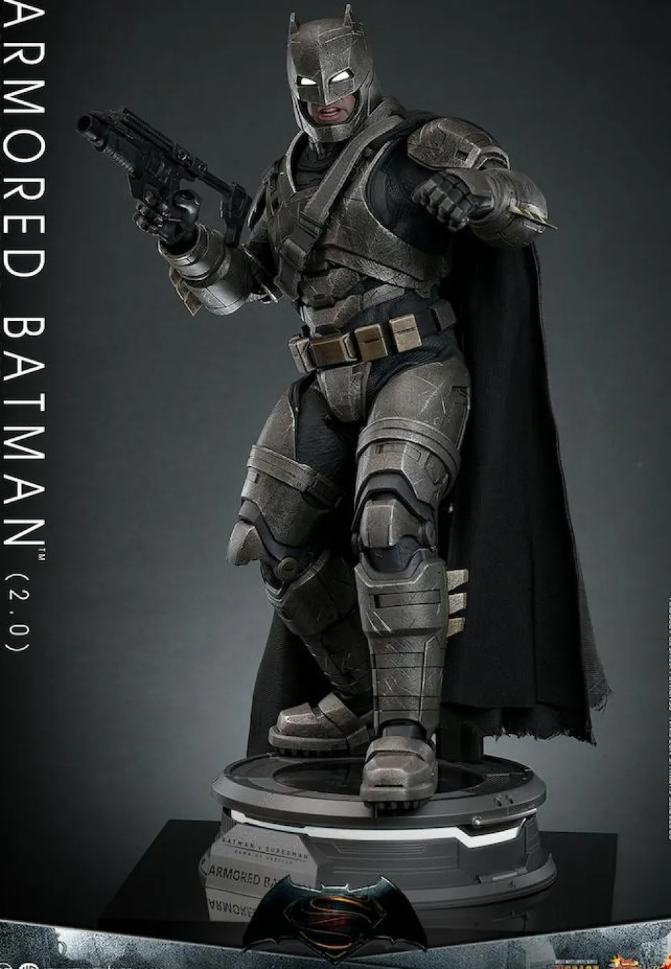 Batman v Superman: Dawn of Justice - Armored Batman (2.0) 1/6th Scale Die-Cast Hot Toys Action Figure