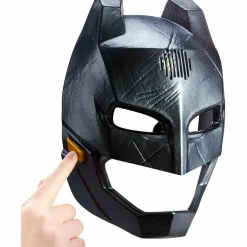 Batman vs Superman: Dawn of Justice - Batman Voice Changer Helmet